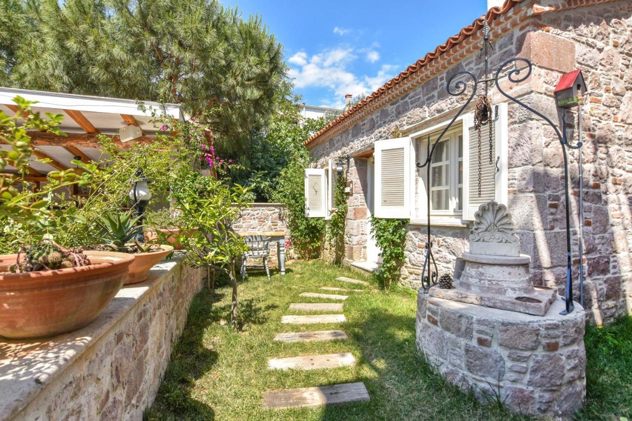 Lunaria Guest House Ayvalı Eksteriør billede