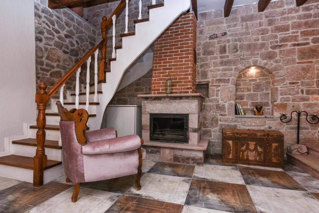 Lunaria Guest House Ayvalı Eksteriør billede
