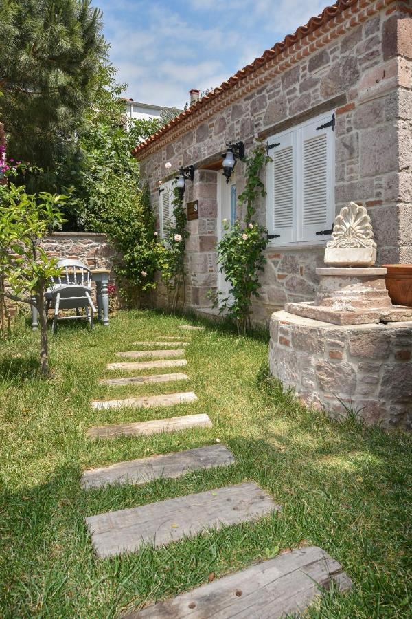 Lunaria Guest House Ayvalı Eksteriør billede